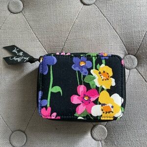 Vera Bradley Pill Holder NWOT